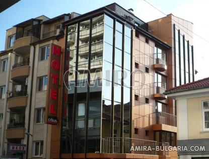 Hotel in the top centre of Varna