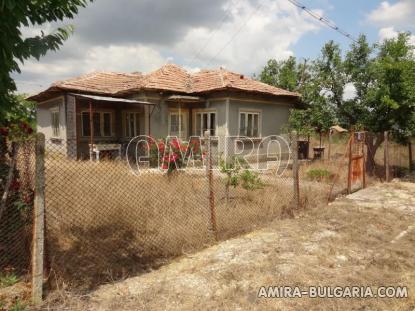 Old house in Bulgaria 4km from the beach 2