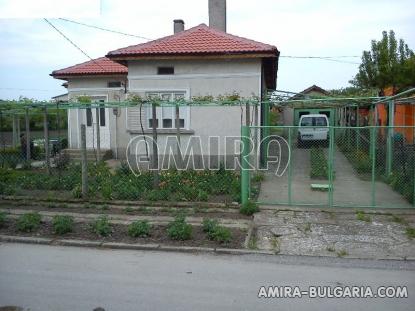 Preserved town house in Bulgaria 1