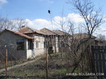 Bulgarian house 40km from the beach 2