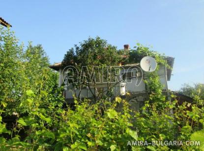 House in a big Bulgarian village 5