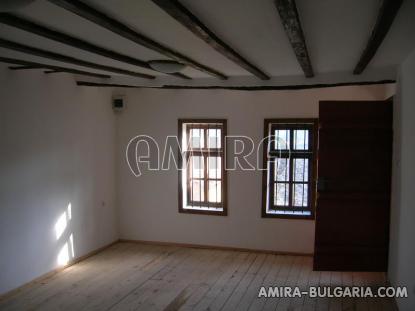 Authentic Bulgarian style house 28 km from Varna bedroom 2