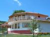 Furnished villa with pool near Albena front 1